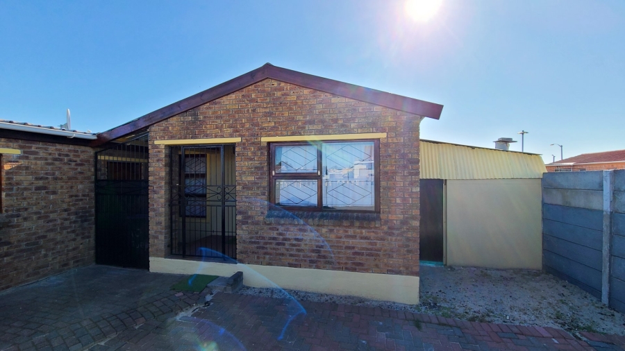 3 Bedroom Property for Sale in Belhar Western Cape